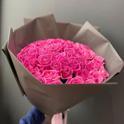 Букет из 51 розовой кенийской розы